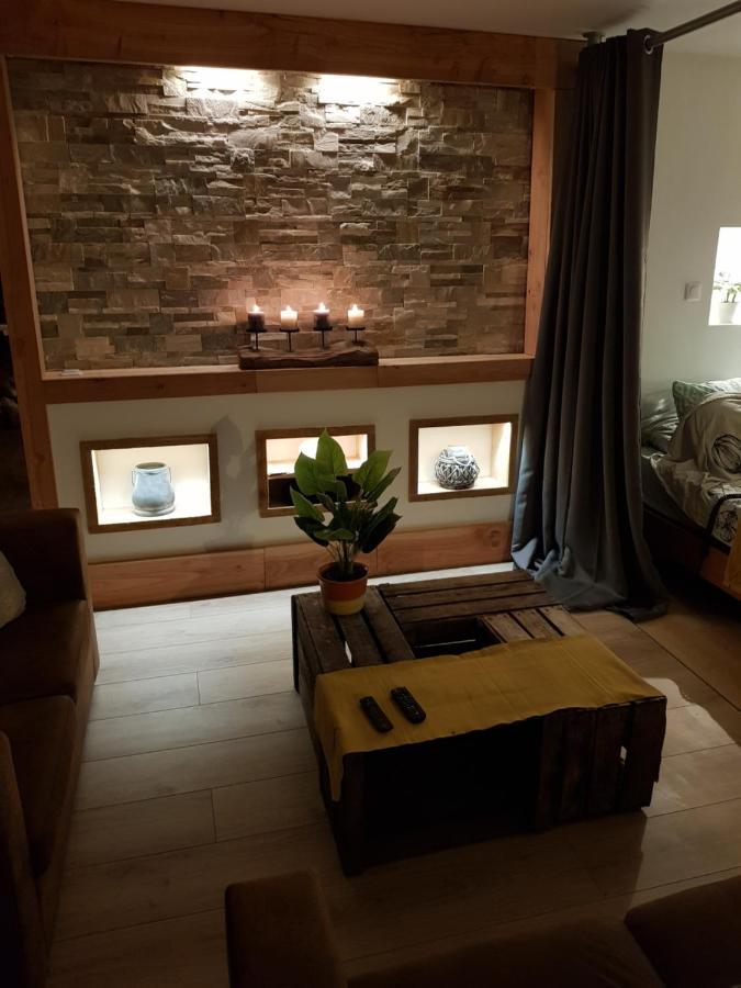 L'Idyllique - Studio Prive Sous Maison Saint-Didier-sur-Beaujeu Εξωτερικό φωτογραφία