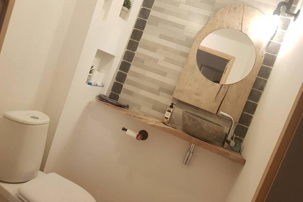 L'Idyllique - Studio Prive Sous Maison Saint-Didier-sur-Beaujeu Εξωτερικό φωτογραφία