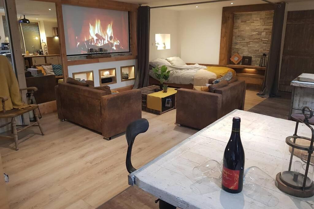 L'Idyllique - Studio Prive Sous Maison Saint-Didier-sur-Beaujeu Εξωτερικό φωτογραφία