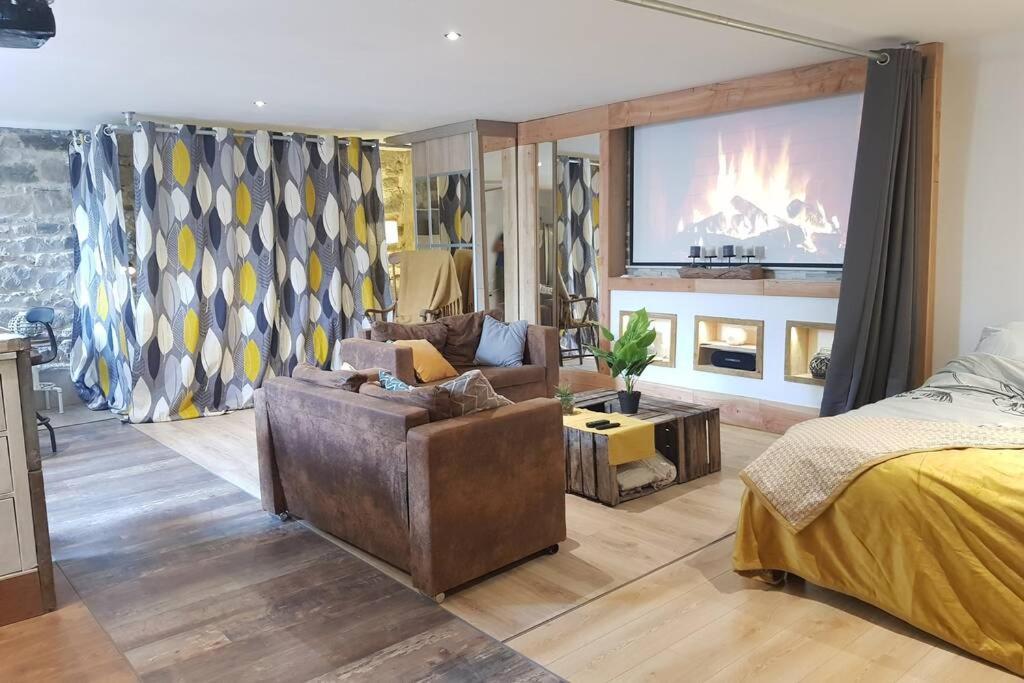 L'Idyllique - Studio Prive Sous Maison Saint-Didier-sur-Beaujeu Εξωτερικό φωτογραφία